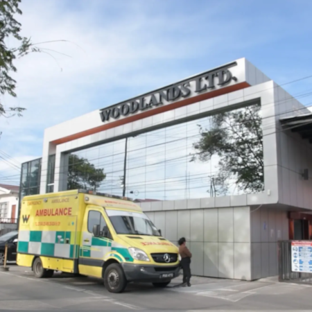 woodlands-hospital-building-min